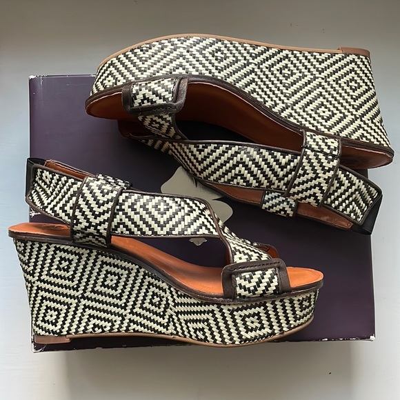 Lucky Brand Shoes - Lucky Brand gun metal bomarzo 4in wedge heel.